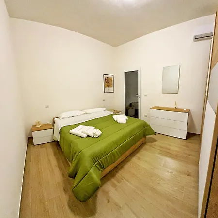 Casa Olivares トッレ・ラピッロ